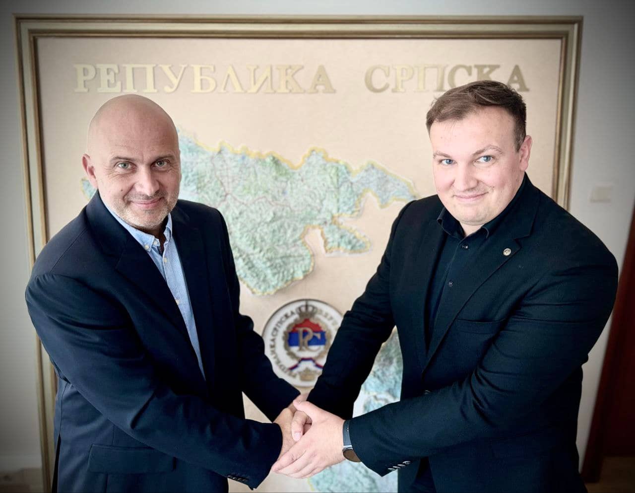 Republika Srpska’s Tech Chief Links Chinese Hardware Deal to Russian Oversight Models