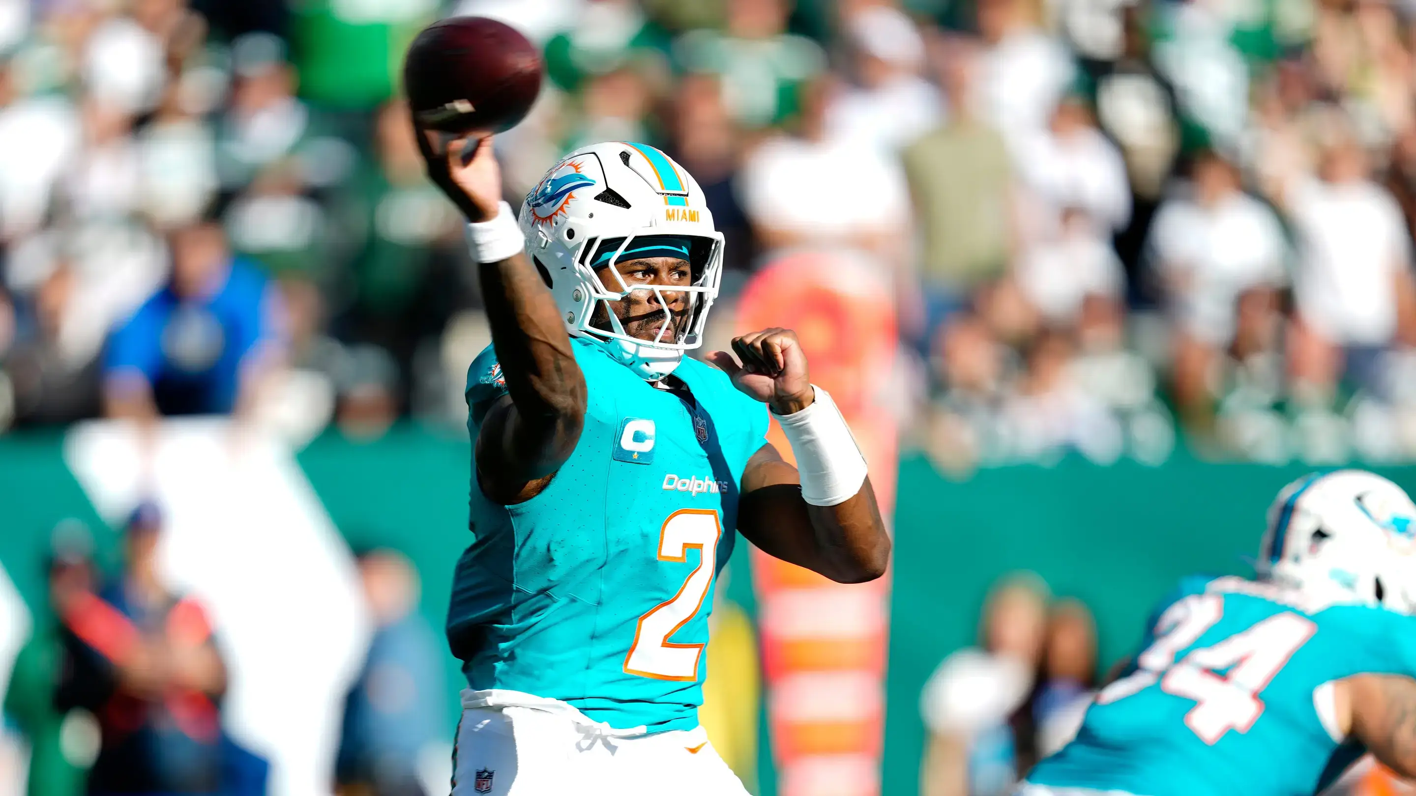 Evaluating Malik Willis's Week 7 Performance and Future Role as Miami Dolphins Quarterback