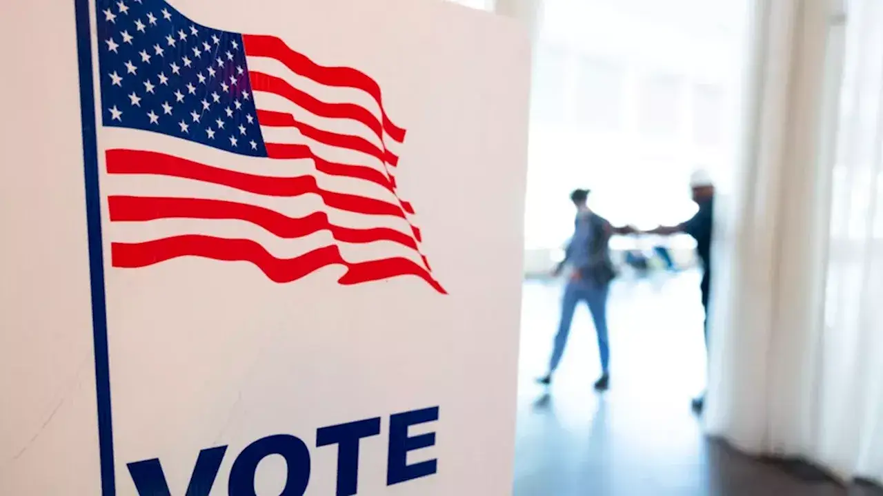 Chicago Mayoral Candidates Face Potential Ballot Removal via Signature Challenges
