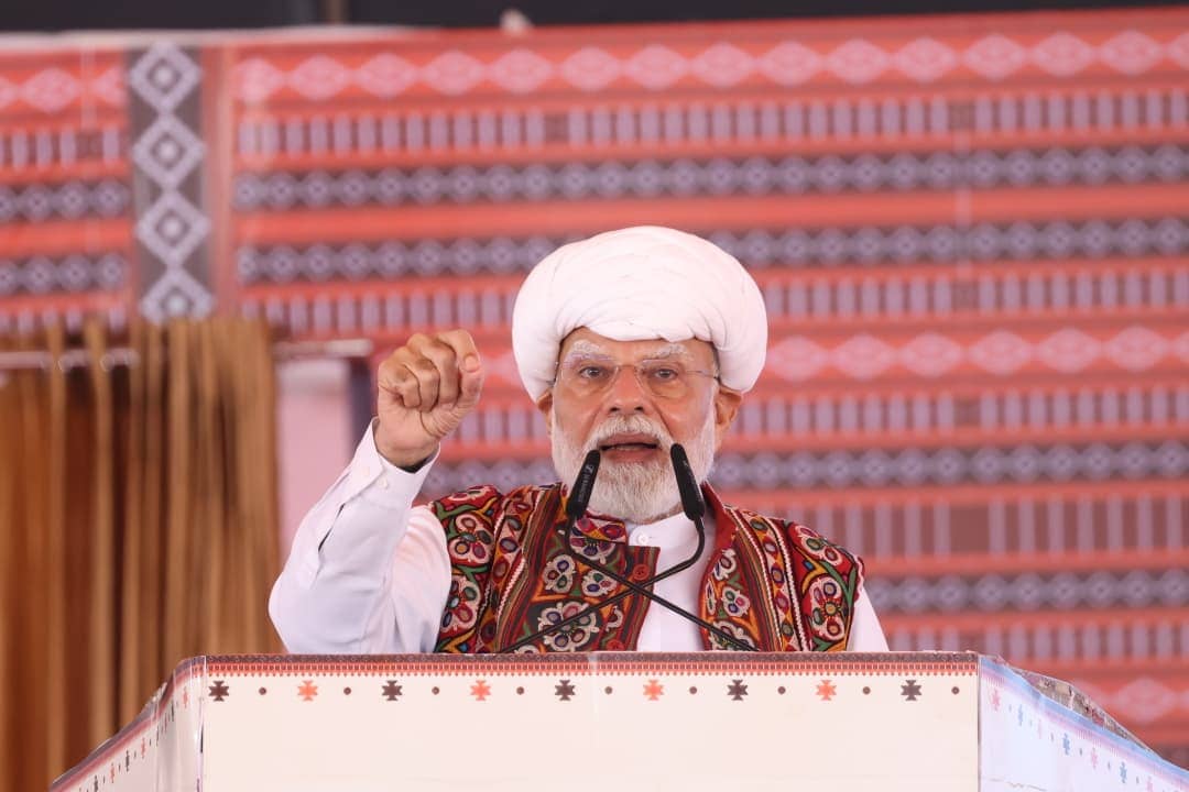 Modi Warns Against Fertilizer and LPG Rumors Linked to Gulf Tensions